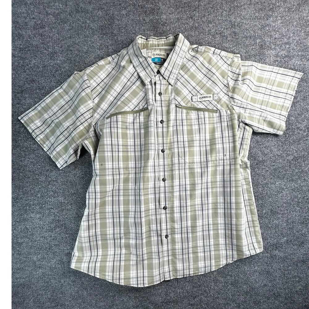 Magellan Outdoors Men’s XL Green Plaid Vented Fishing Shirt Short Sleeve